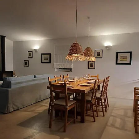 Casa Fa, Casa Nova, Aquecimento E Wi-Fi Rapido * Aljezur
