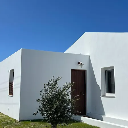Casa Fa, Casa Nova, Aquecimento E Wi-Fi Rapido Aljezur