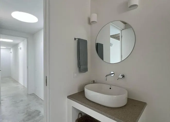 別荘 Casa Fa - New T4 -