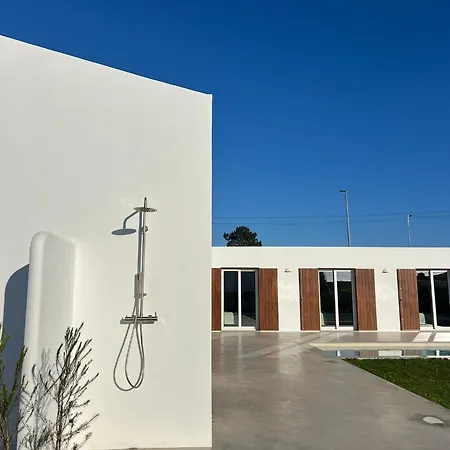 Casa Fa - New T4 - Prázdninový dům Aljezur